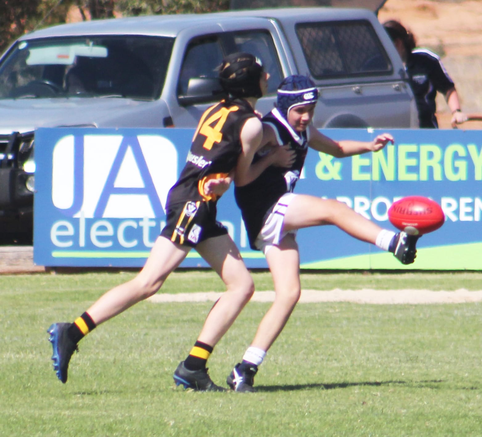 Charlton Juniors “Hit the Calder”