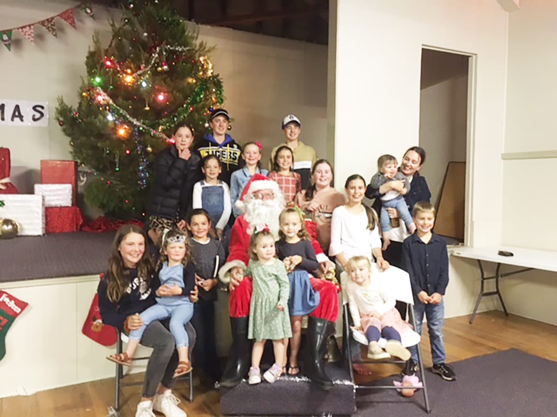 Litchfield Lights Up