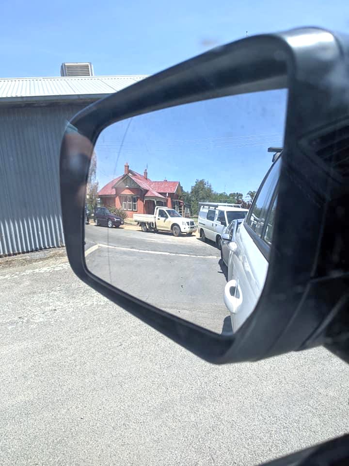 The three hour queue - photo Karla Griffiths.