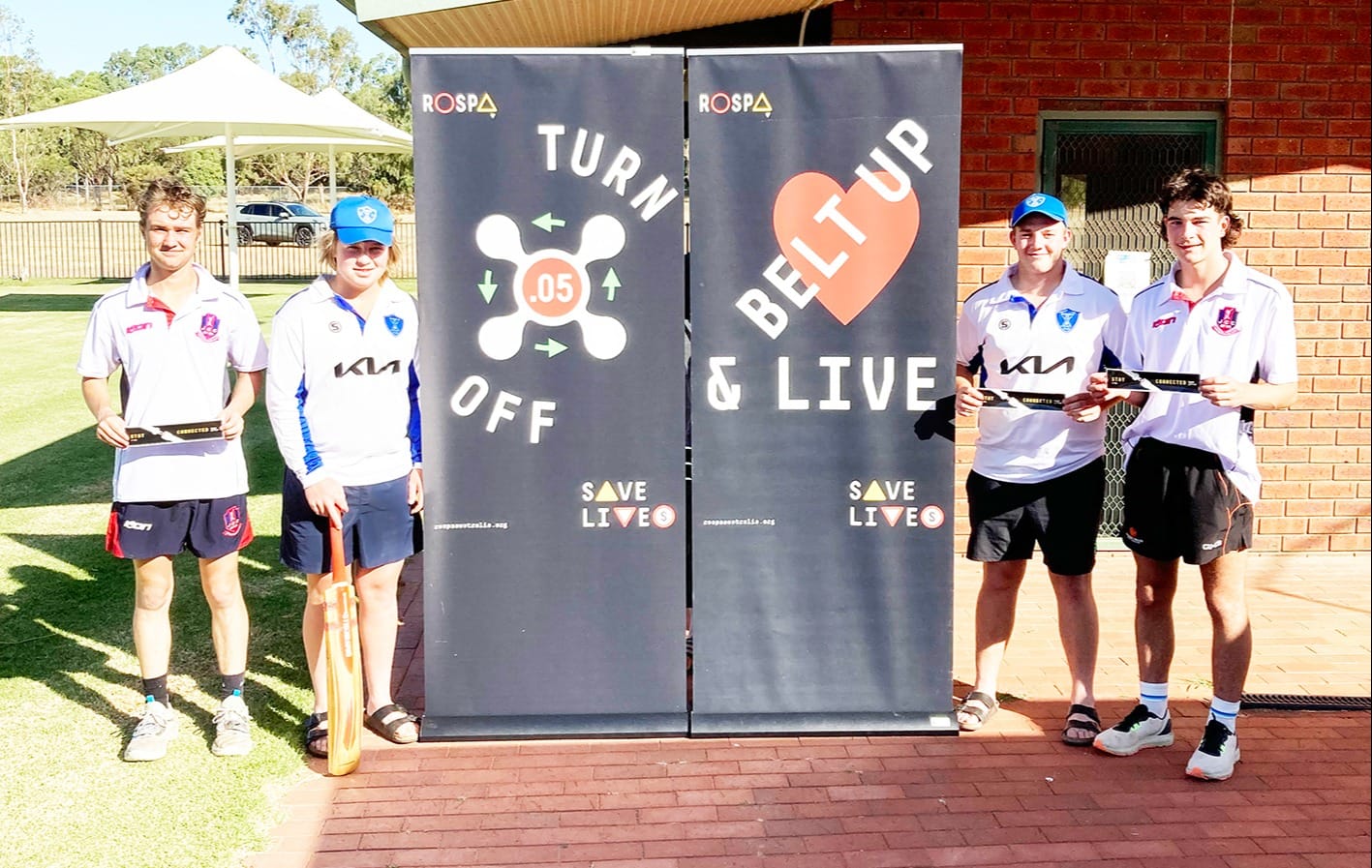 Neighbours Rally for a Cause