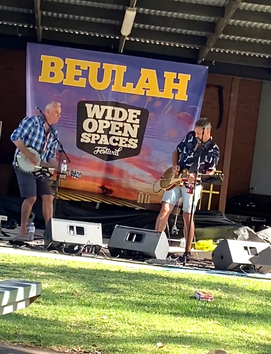 Local entertainers Darryn Wardle and Jeff Woodward will be entertaining the crowd again at this year's Wide Open Spaces festival held in Beulah on March 8 and 9.