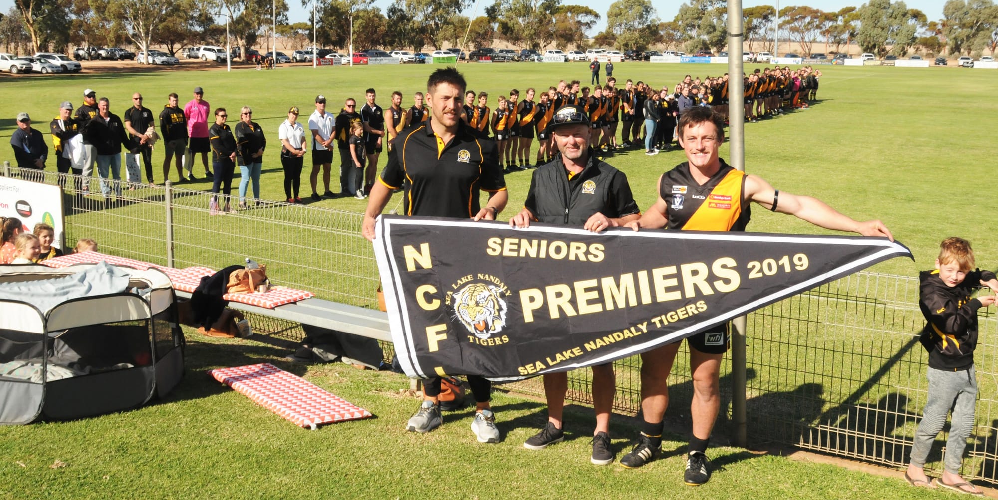 Tigers Feast on Underdone Navies