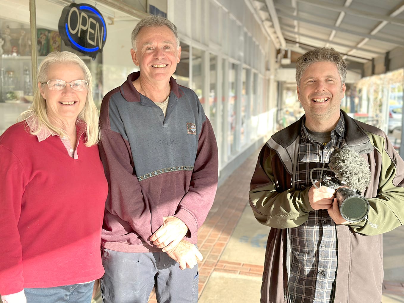 Out on the newspaper delivery run at Wycheproof: Clare and David Letts with Andrew Alltree-Williams. (Photos by Tim Lee – Landline.)