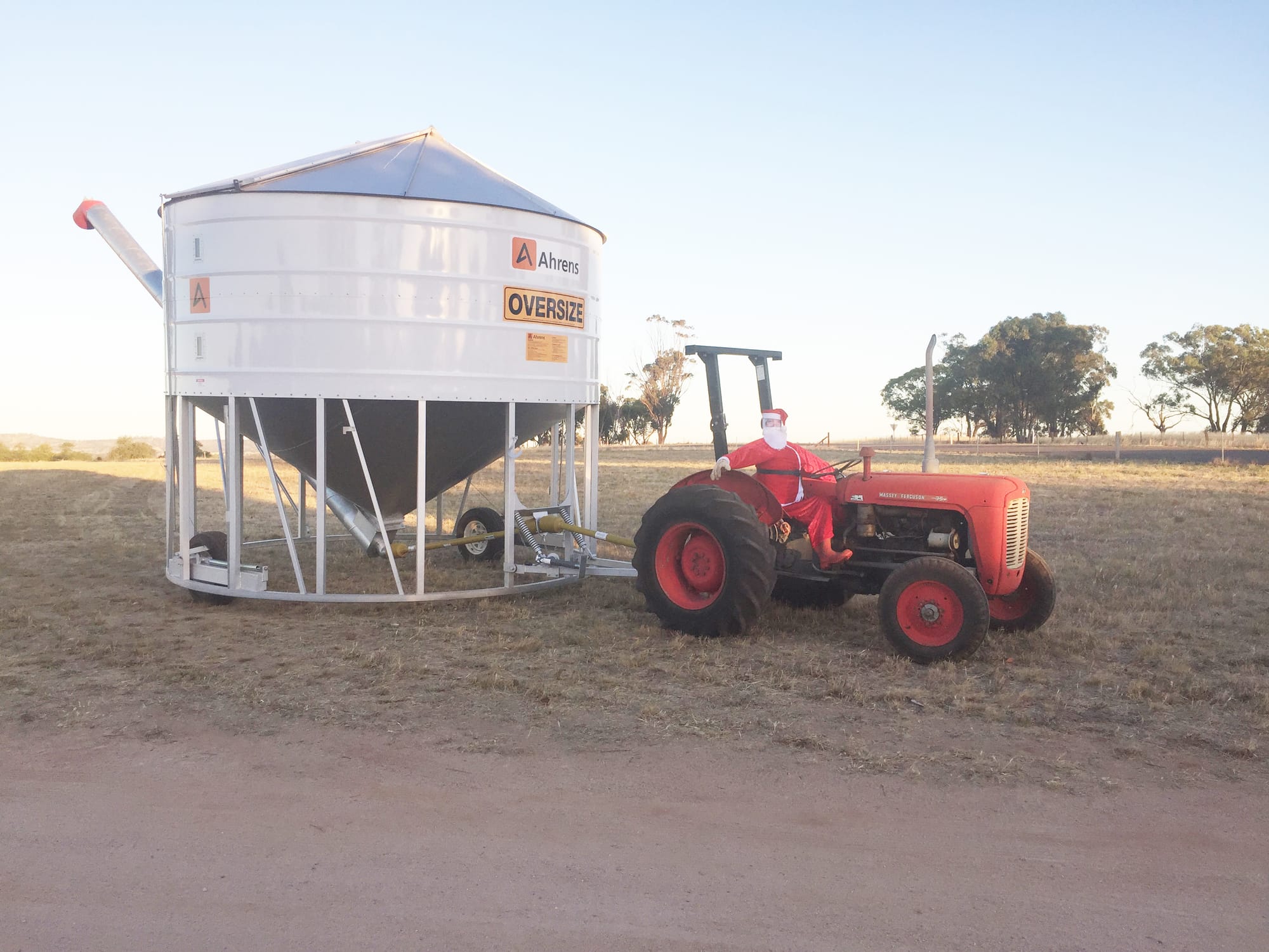 Charlton Kinder Kids’ Christmas Bus Tour
