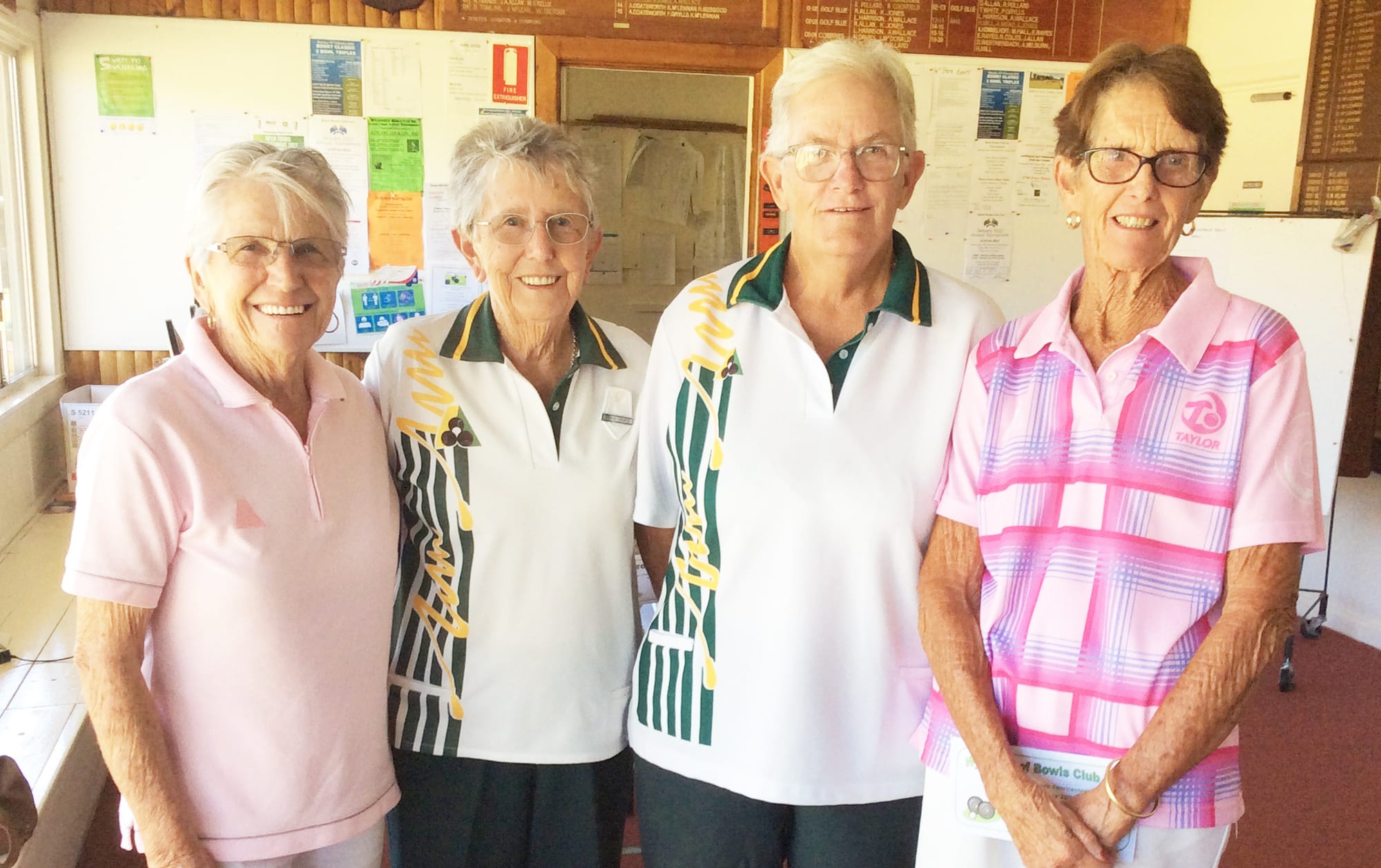 Golf Quartet Wins Wyche. Fours