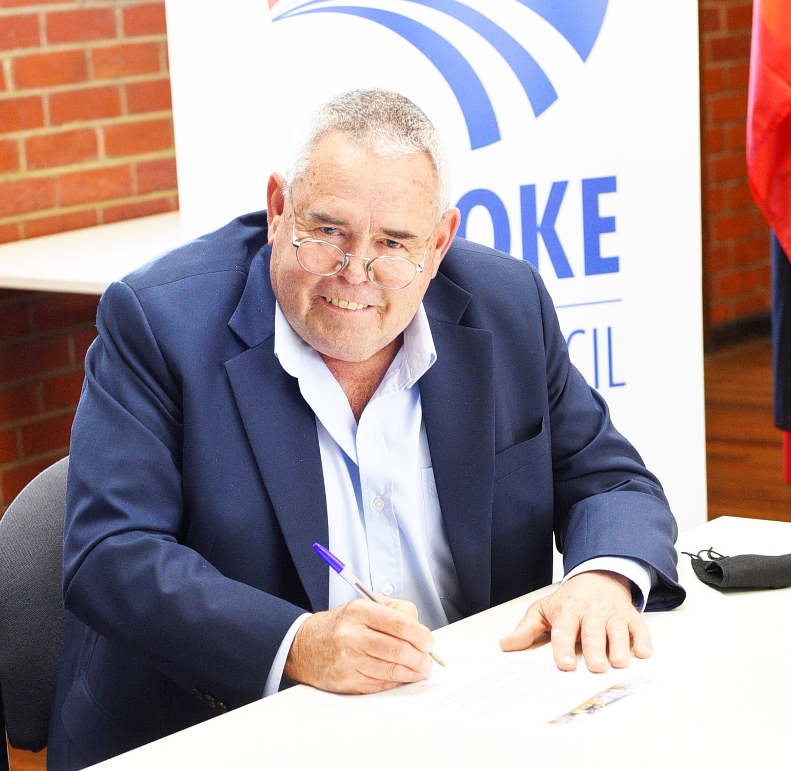 Cr. Warren is Back as Mayor