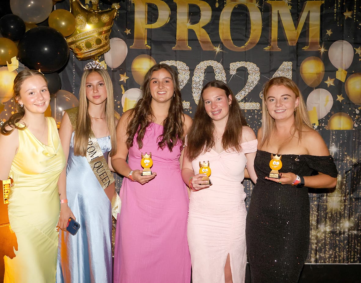 Influencers: Sophie Cox, Jada Symes, Georgia McClelland and Tylah Haslam with Queen of the Prom Zaida Tait.