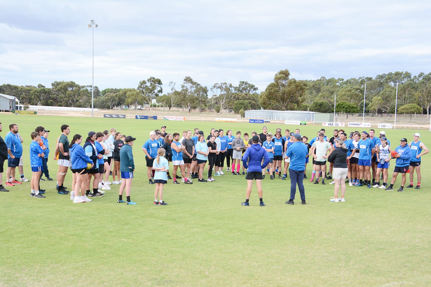 Donald Prepares at Swan Hill