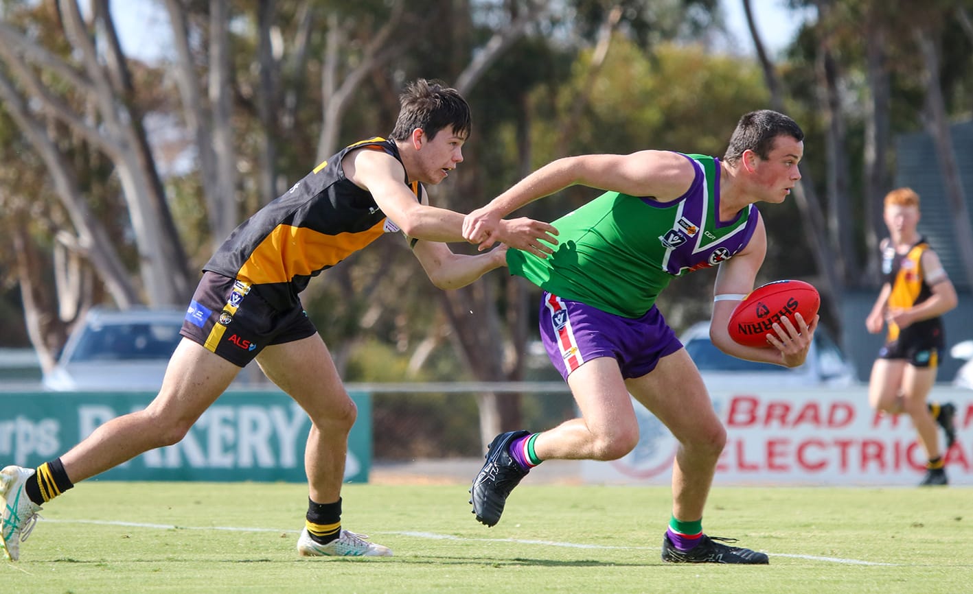 Win Each for Bulls and Tigers Juniors