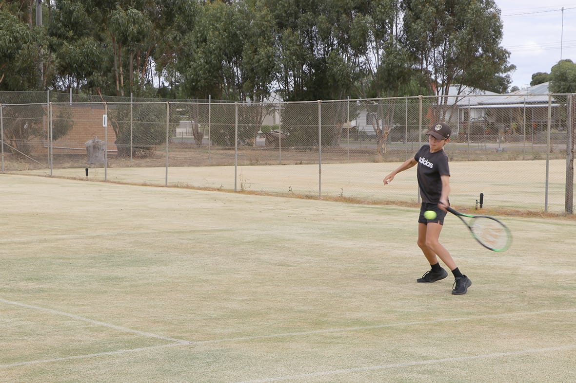 Birchip Tennis Climbs to Fourth