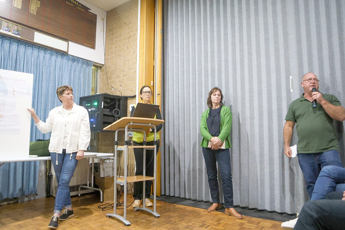 Tanya Clark, Julie Weir, Donna Johns and Andrew Lee.