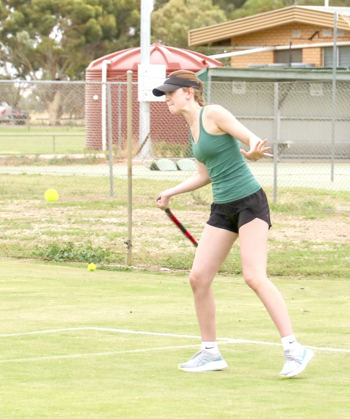Birchip Tennis Teams Take on Calder Sides