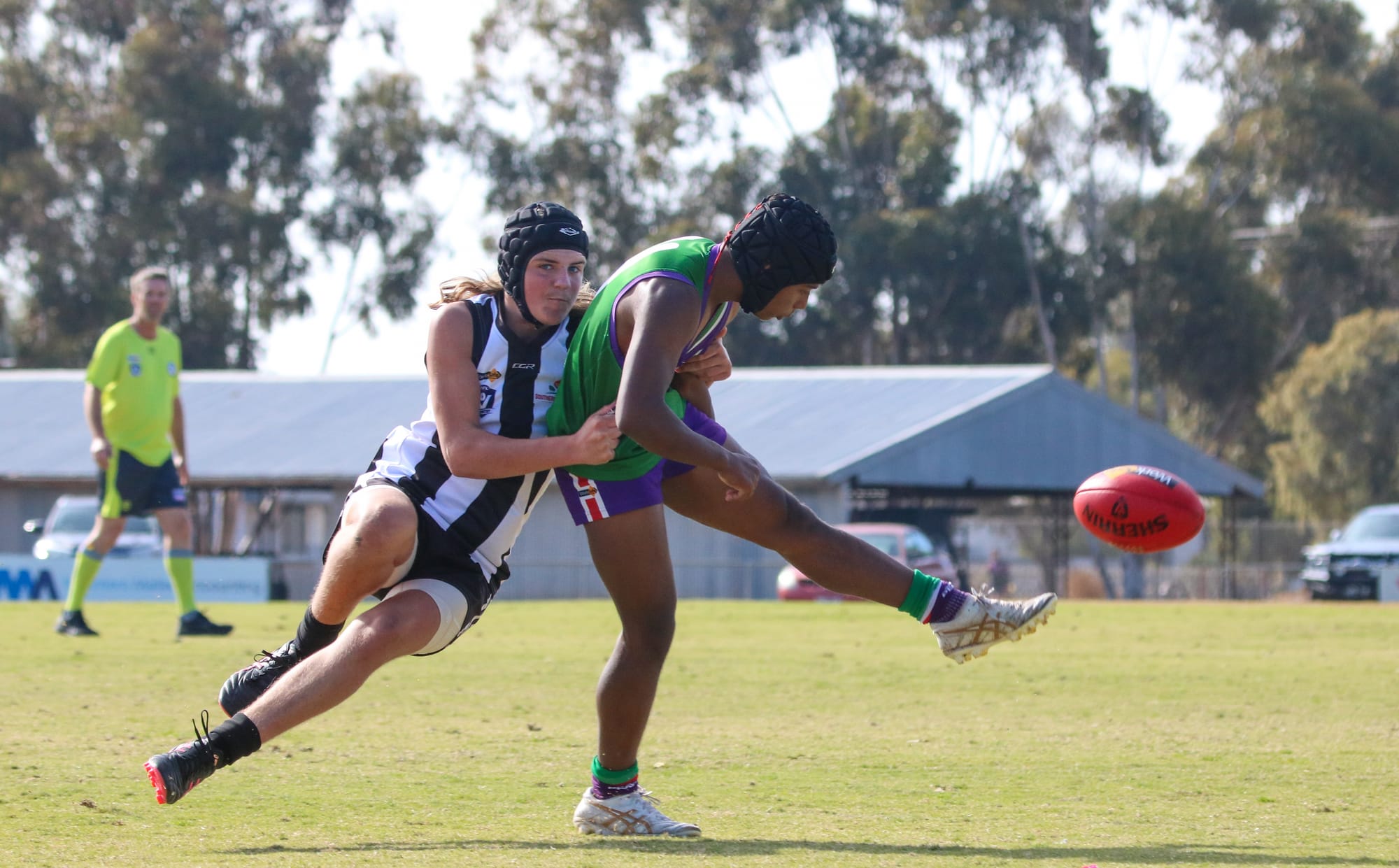 Magpies Swoop on Bulls Under-17s