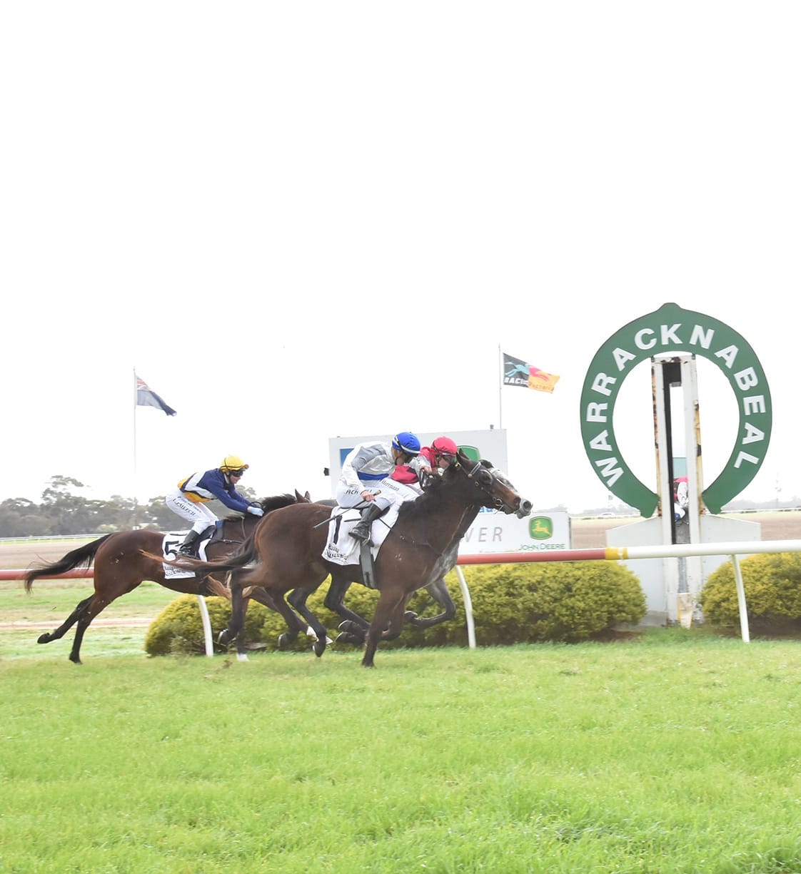 Donald Dampness Shifts Races to Warracknabeal