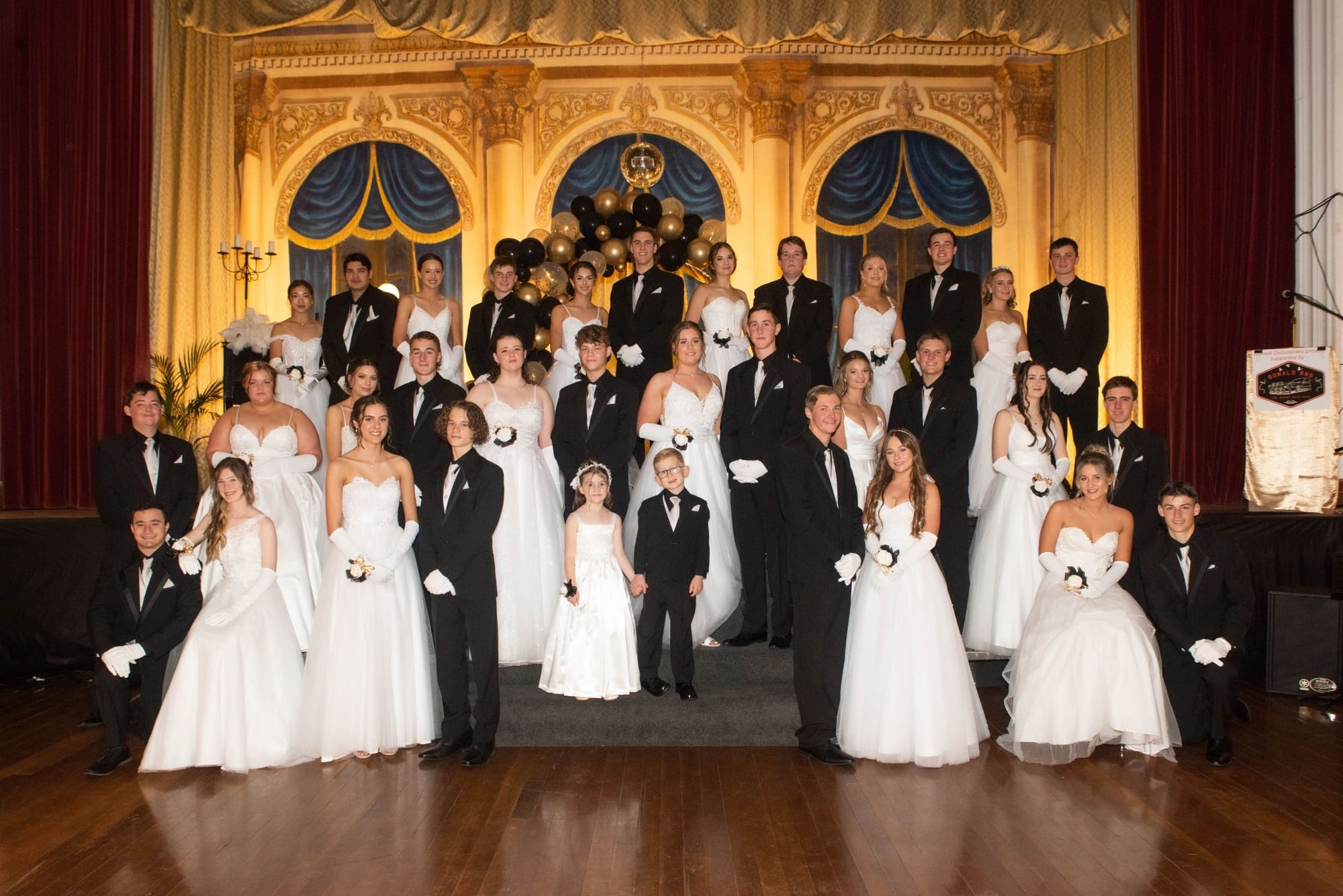 Donald Deb Set Dazzles