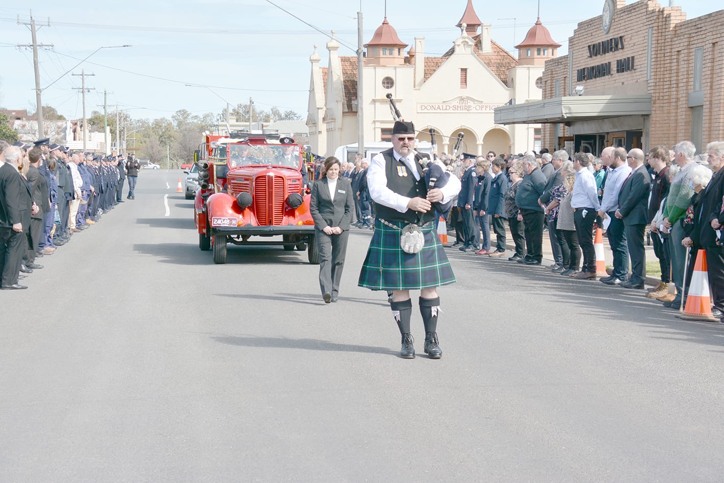 Family, Friends, Fire Brigade,Army, Electrical Trade . . . A Life of Service to the Community