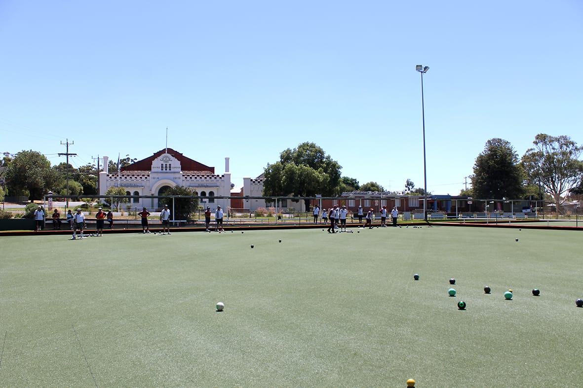 Donald Golf Into Grand Final