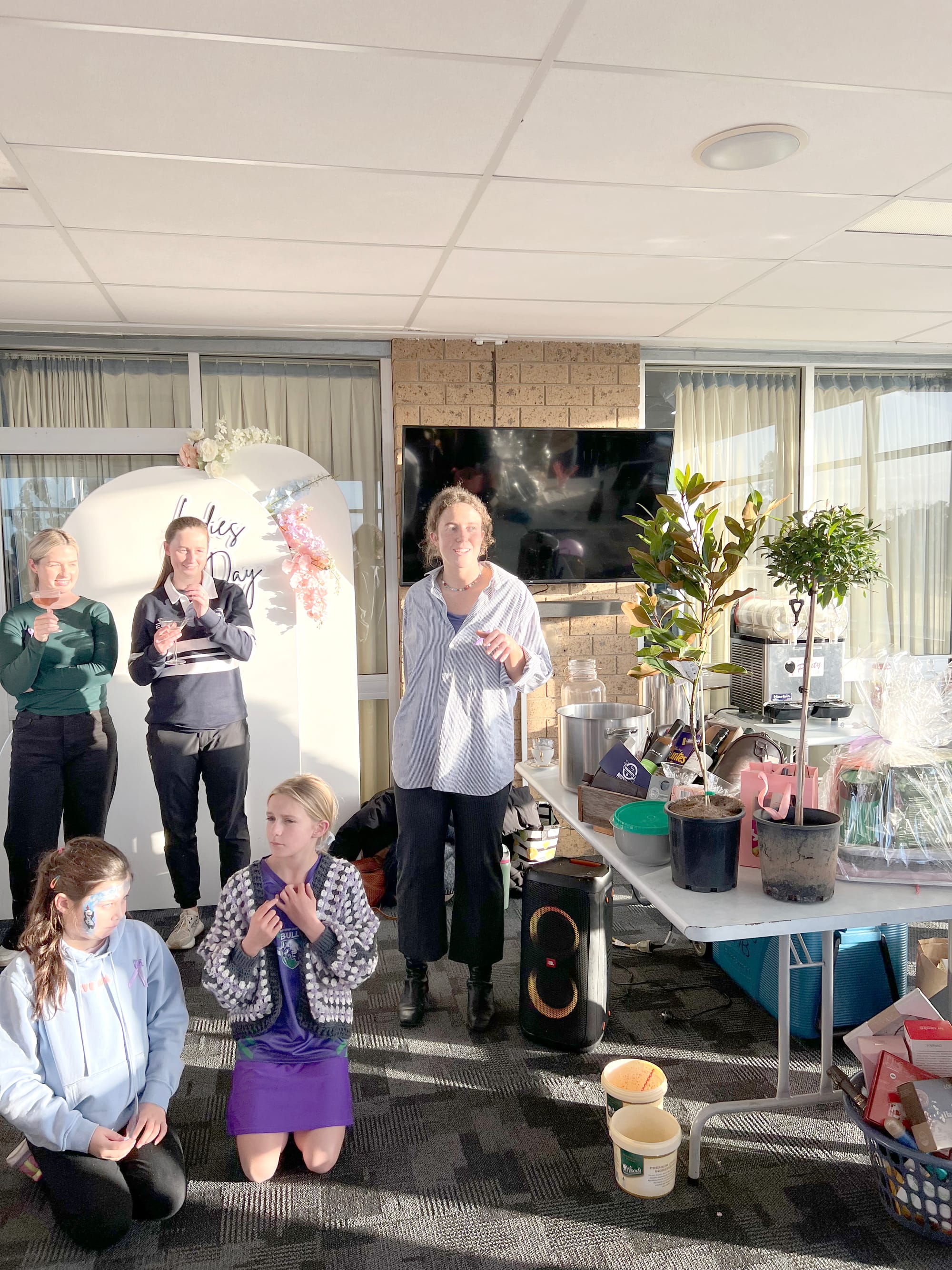 Organiser Georgia Lee drawing the raffles.