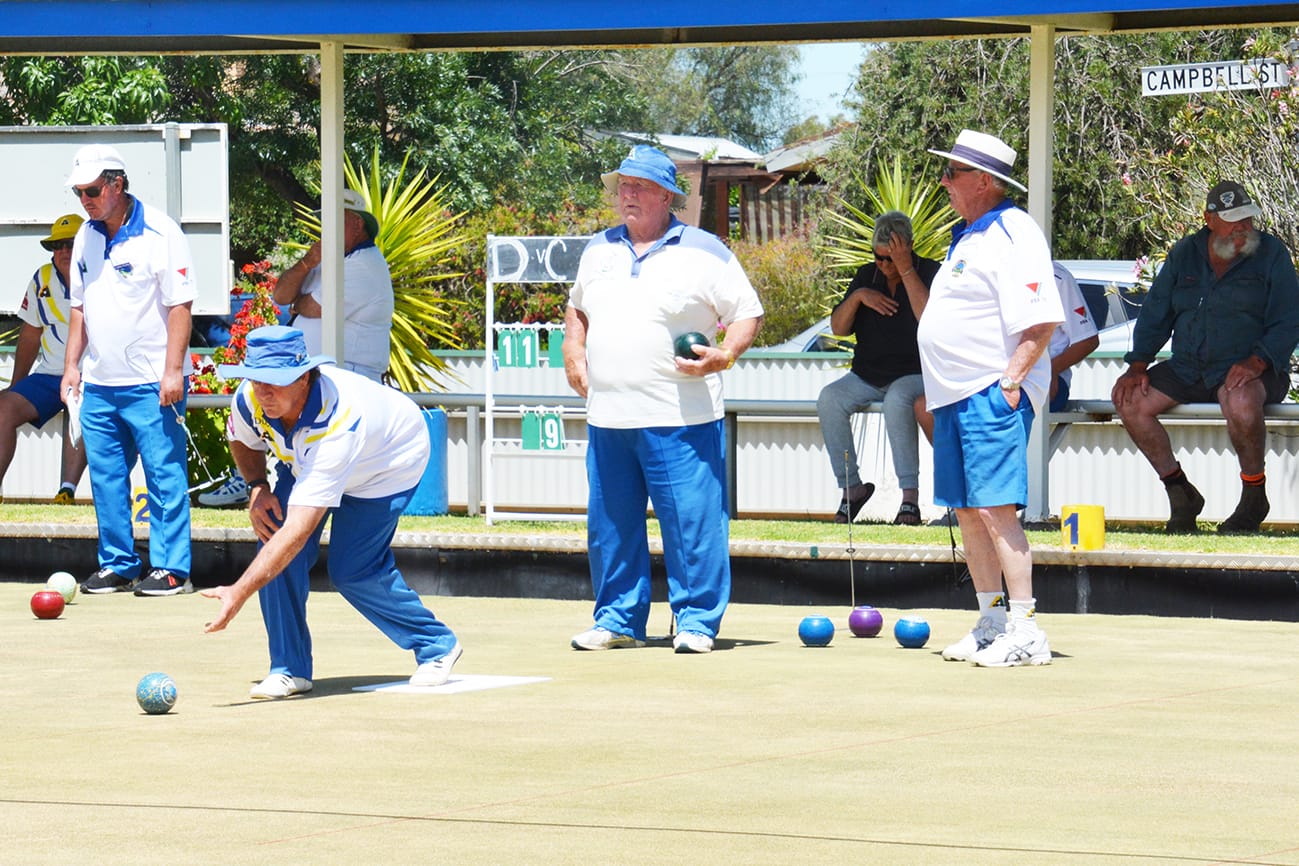Donald Bowlers Win at Home