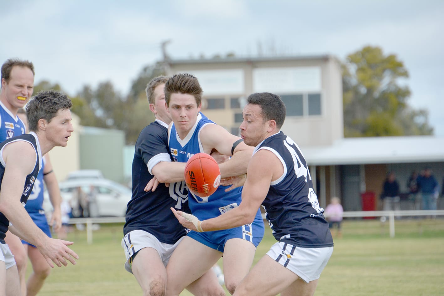 Charlton Reserves Hold Donald Out