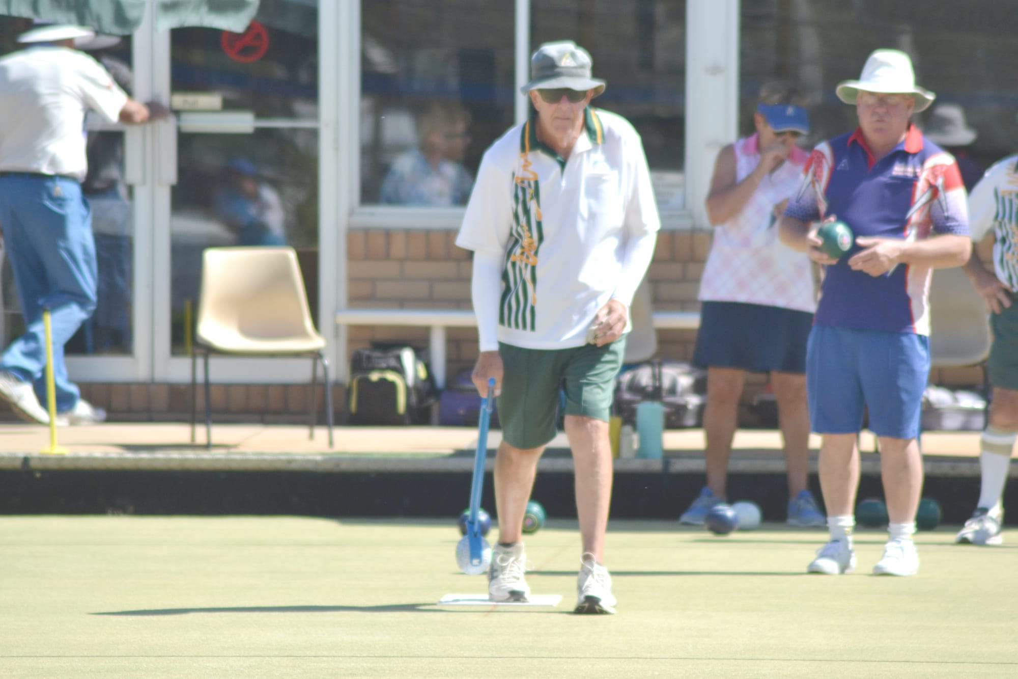 Bowlers Drawn to Donald for Labour Day Tournament