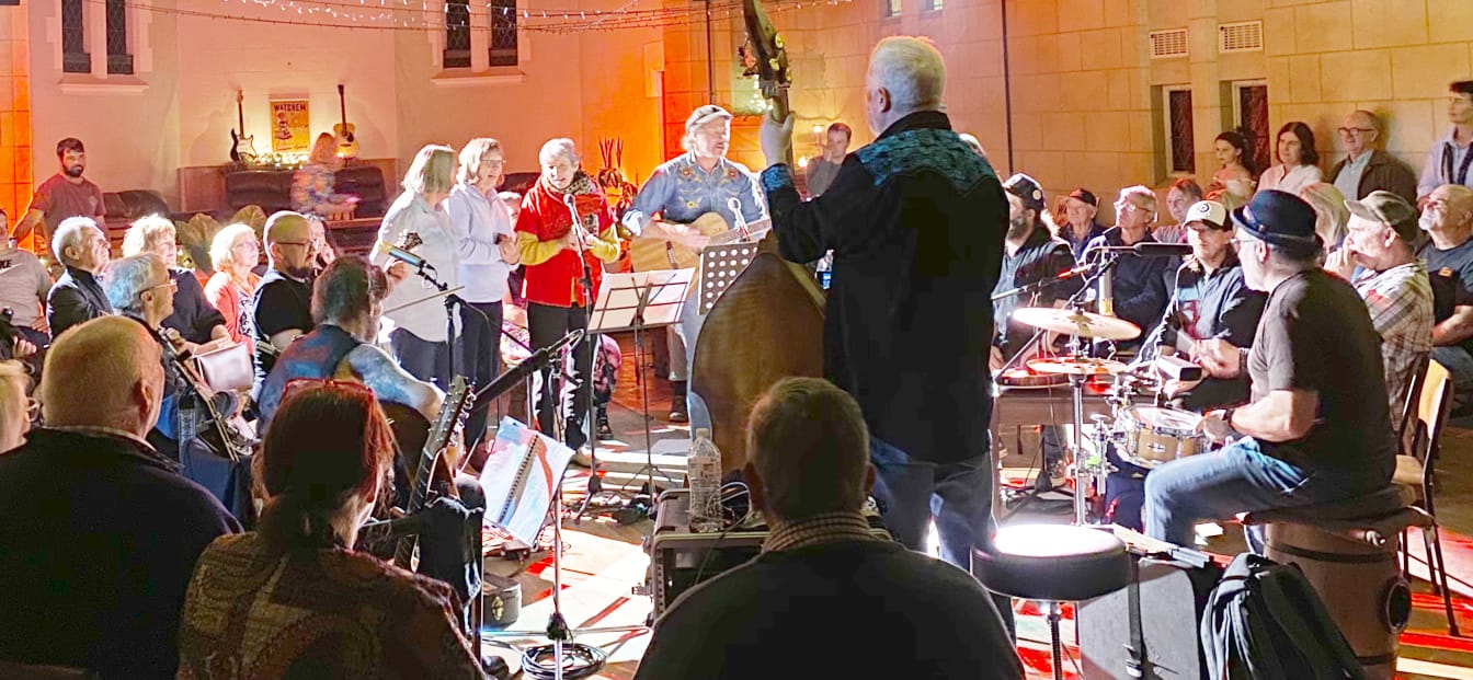 “Cracker of a Night” at Watchem