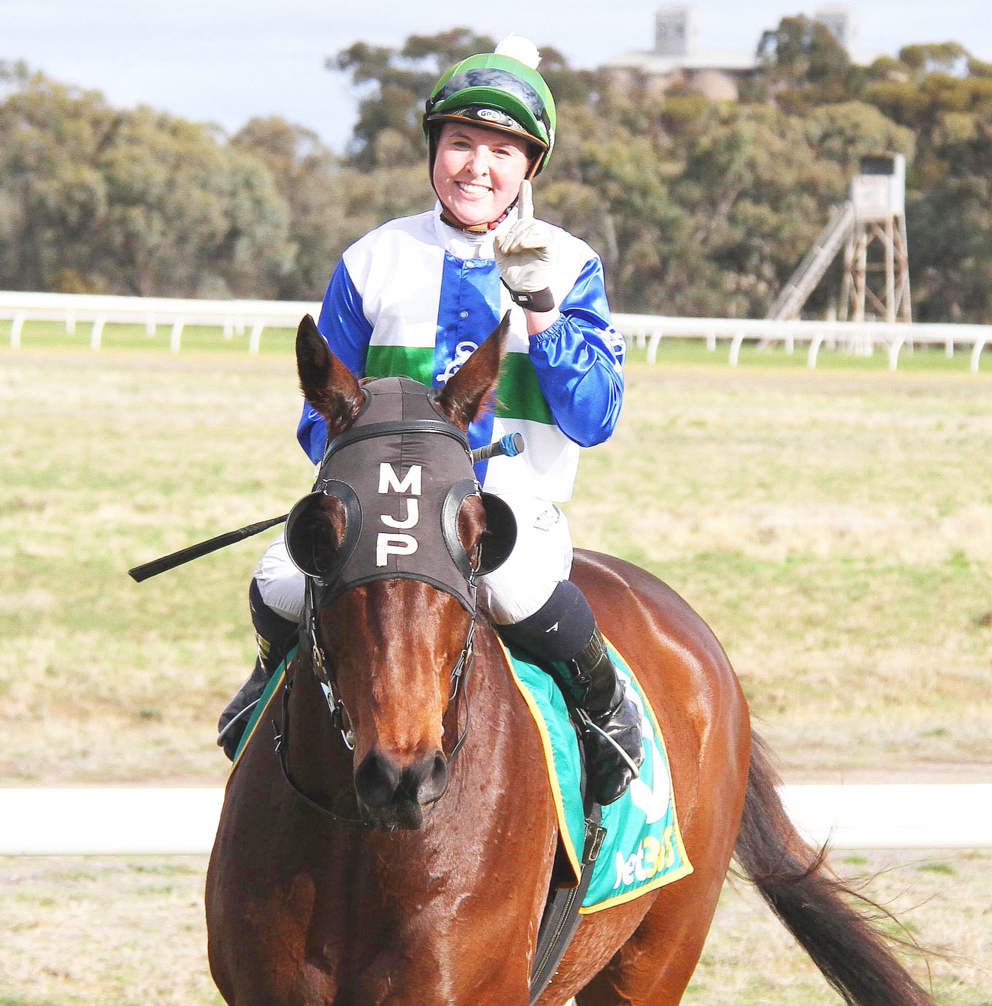 Lucinda’s On a Winner