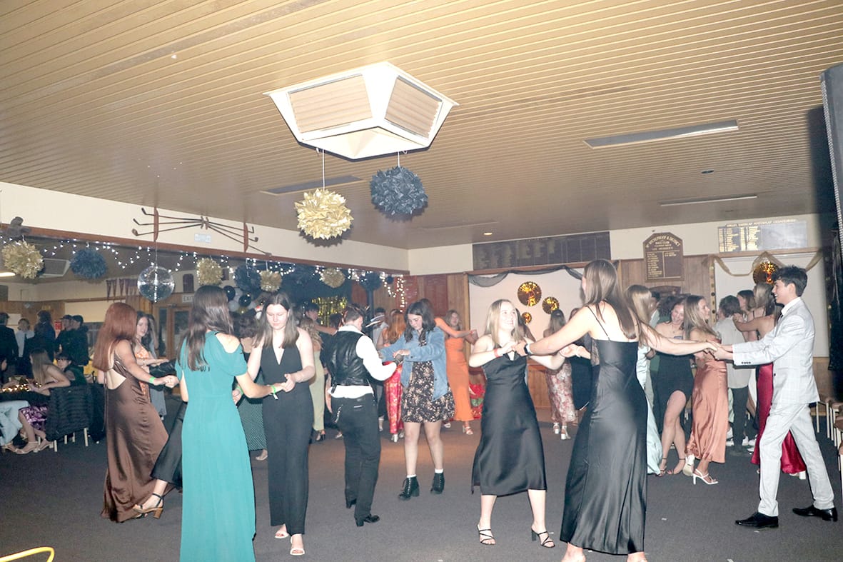 FReeZA Groups Combine for First Buloke Ball