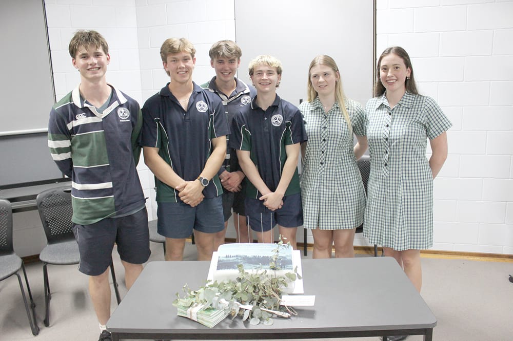 News and Updates via the Friends of Mount Wycheproof (FoMW): Stories Between Friends post image