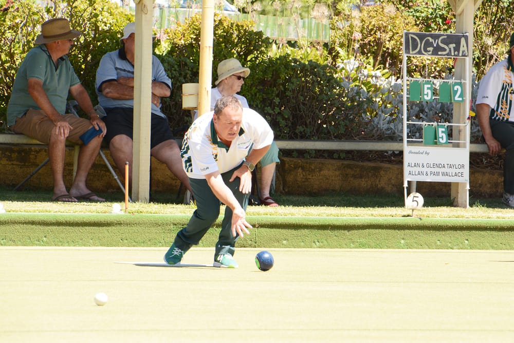 Donald Golf Bowlers Into the Grand Final post image