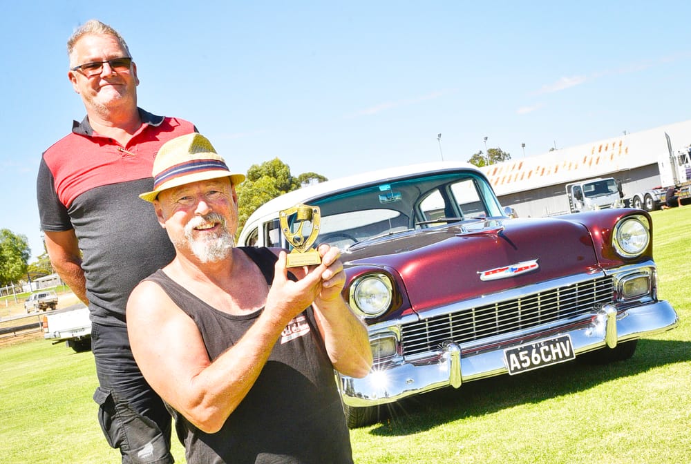 Dazzling Show as Wyche. “Shines” post image