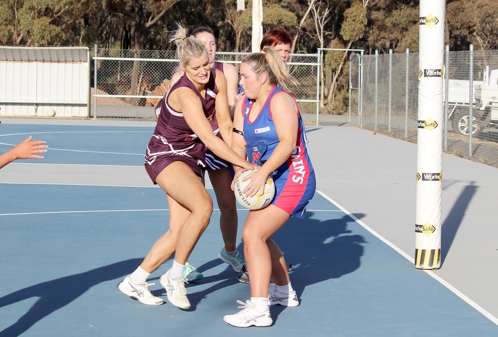 Nullawil Netballers on St. Arnaud Courts post image