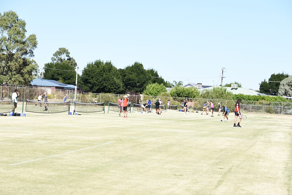 Donald Hosts Junior Tennis post image