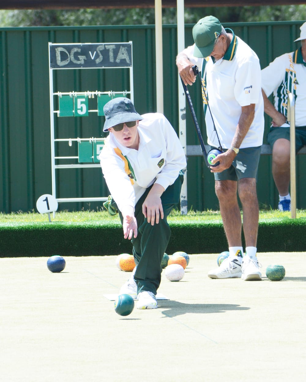 Top Teams Tumble in Semis. post image