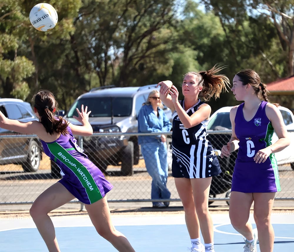 Flying Start for Bulls’ Netballers post image