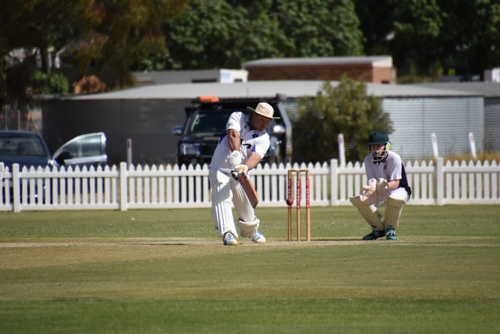 Cricket Rivals Become Team-mates post image