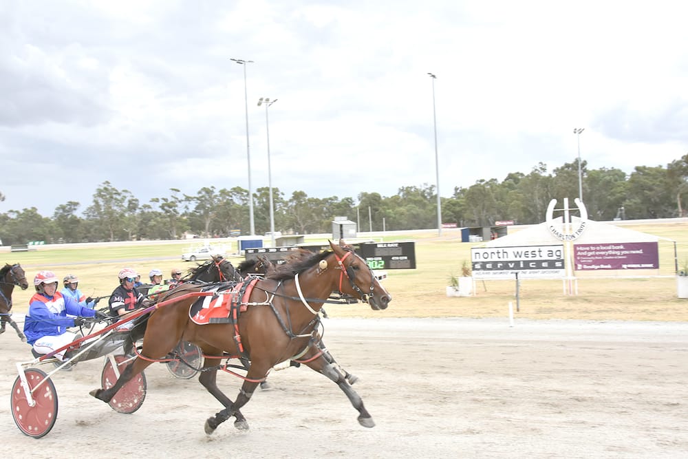 Last Race Abandoned at Charlton post image