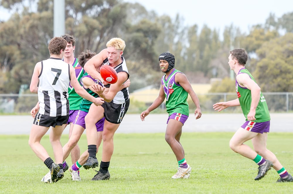 Tough Test for Bulls Under-17s post image