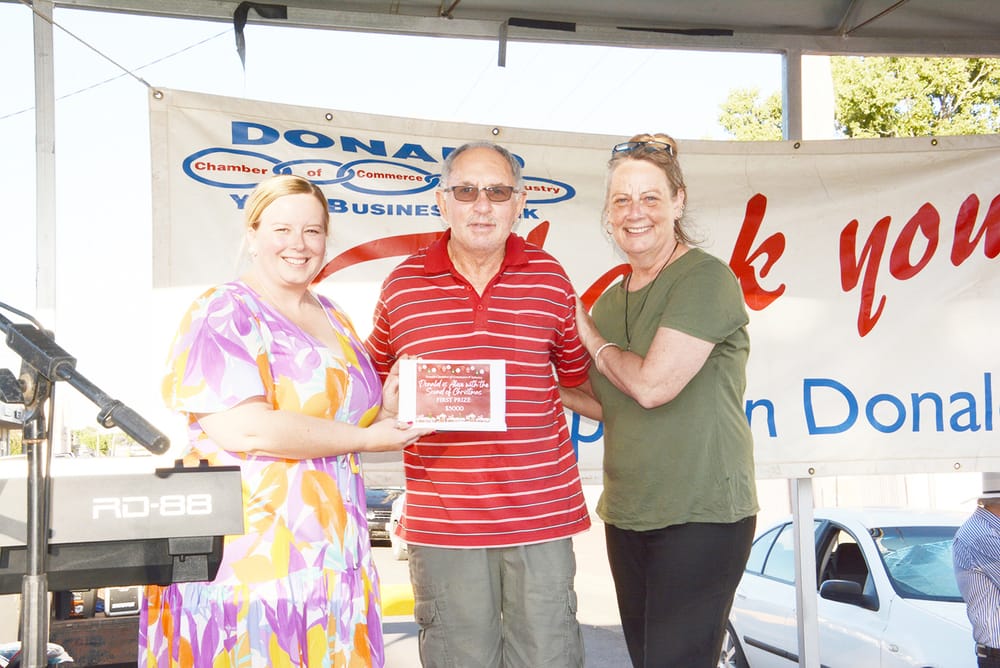 Peter’s Patronage Pays Dividends —Woods Street Christmas Fun post image