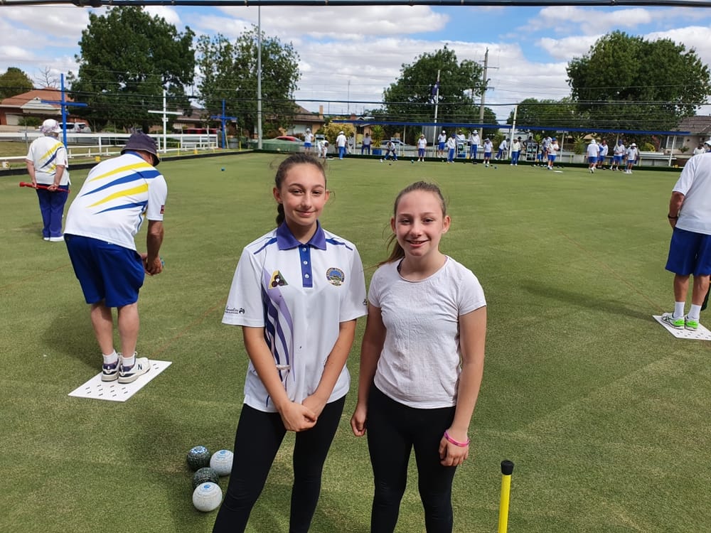 Donald Bowlers at Home to Charlton post image