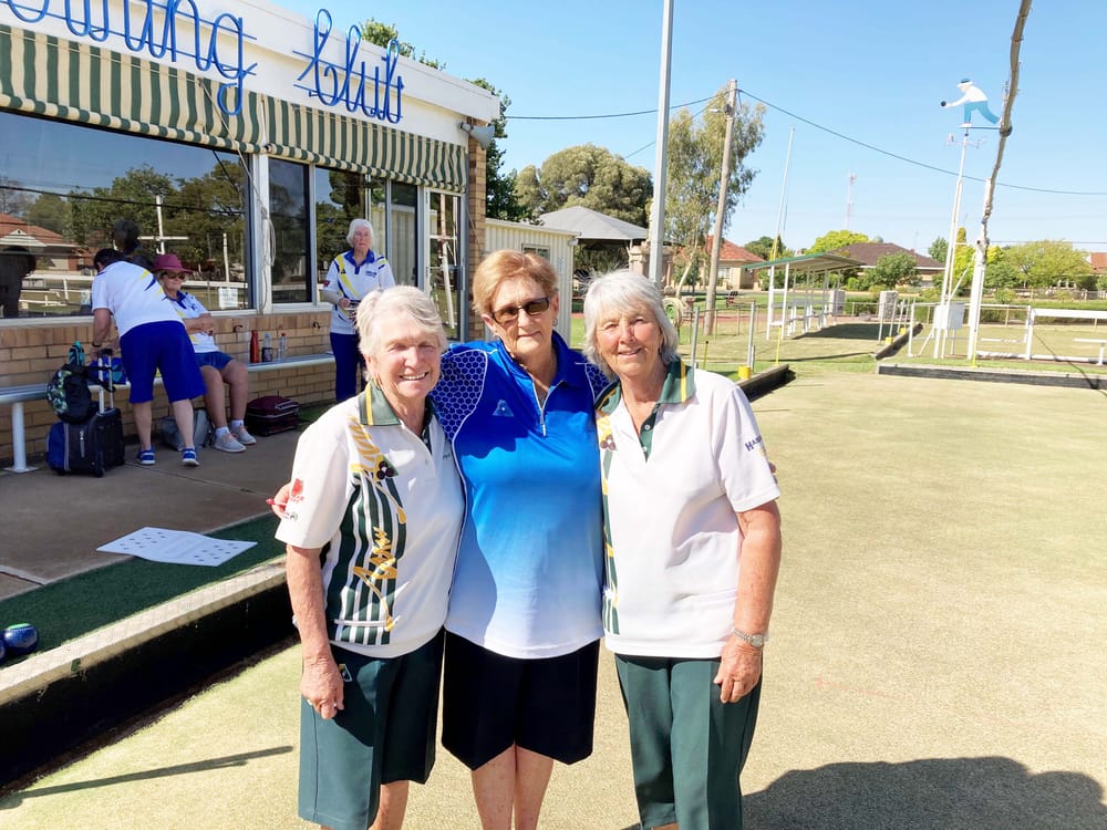 Donald Golf Bowlers Win State Triples post image