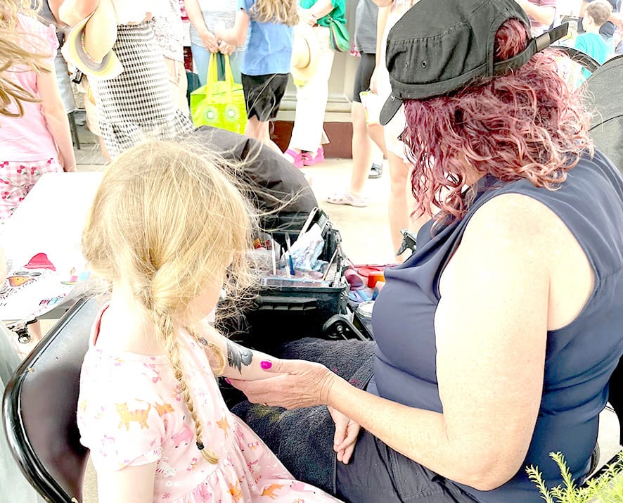 Power Fails, but Party Prevails post image