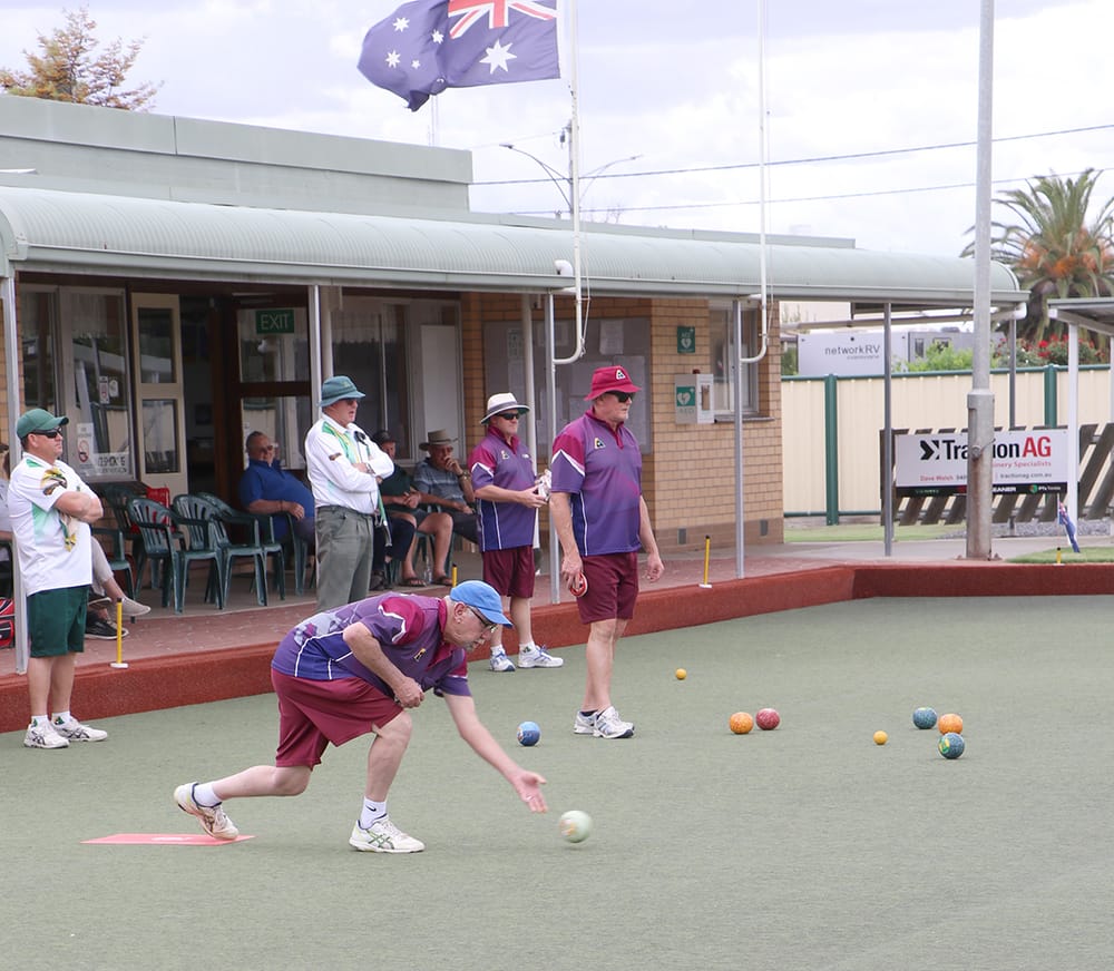 Swan Hill Bowlers at Birchip post image