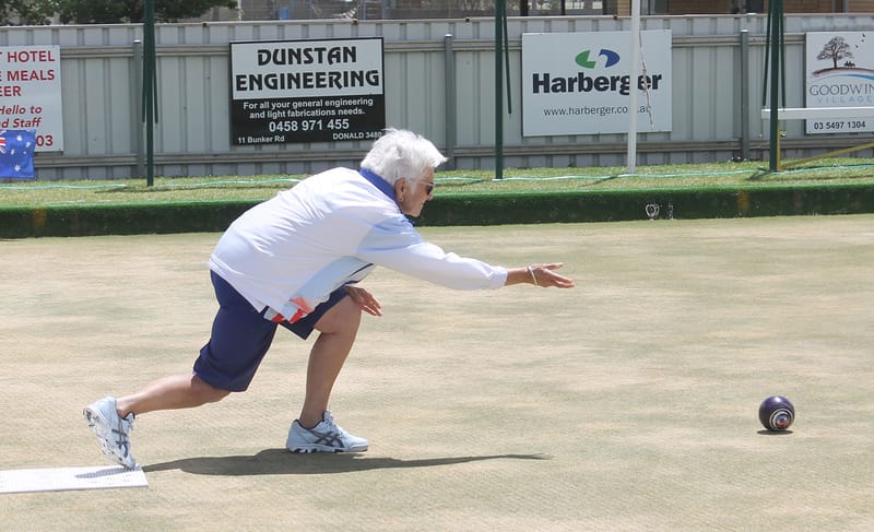 Wind Whistles While Bowlers Battle post image